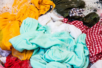 Welche Textilien eignen sich für Buntwaschmittel?